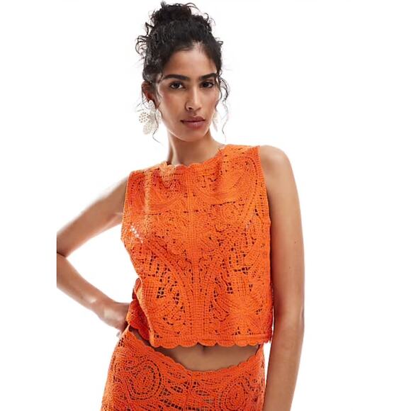 Mango Tops - Mango Orange Crochet Cropped Sleeveless Top Size Medium NWT